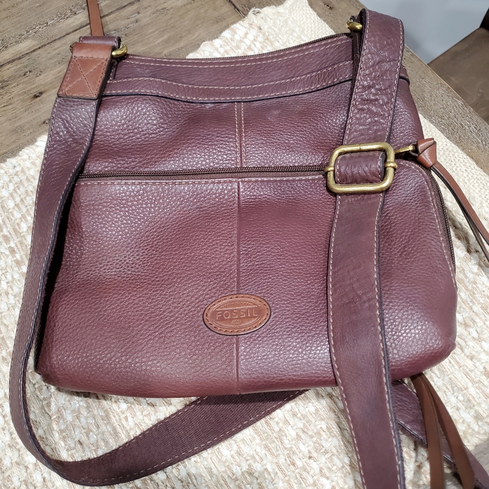 Fossil messenger/cross body bag